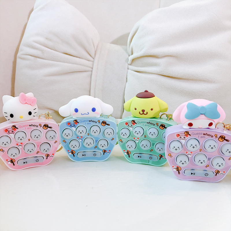 Sanrio Hello Kitty Game Consol - Handheld Game Console 评论和价格