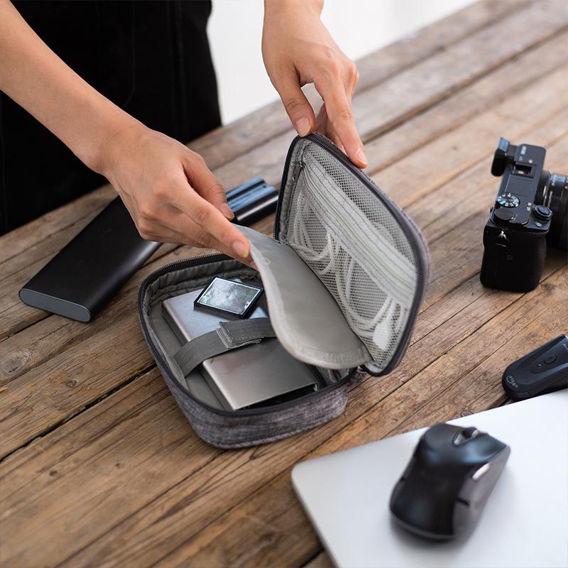 Double Layer Cable Storage Bag - Electronics Gadgets And Accessories 评论和价格
